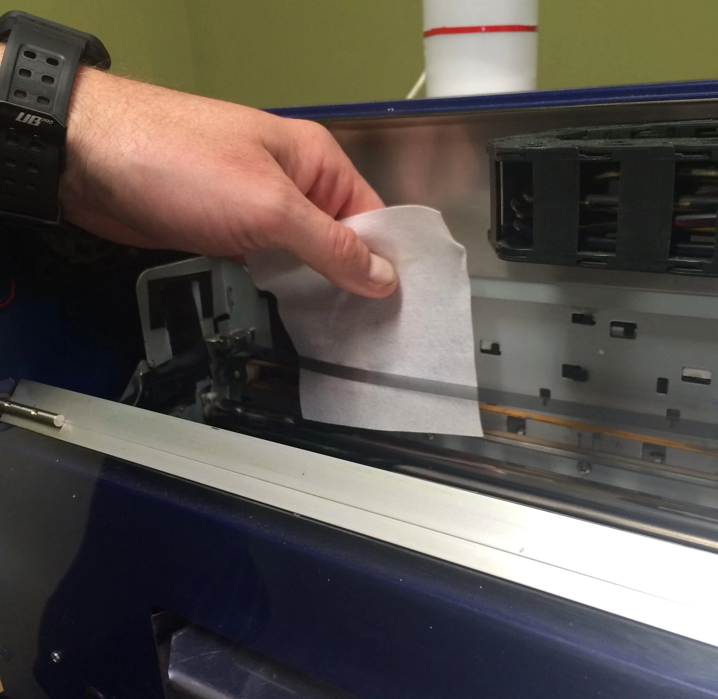 Lint-Free DTG Cleaning Cloths - Image 2